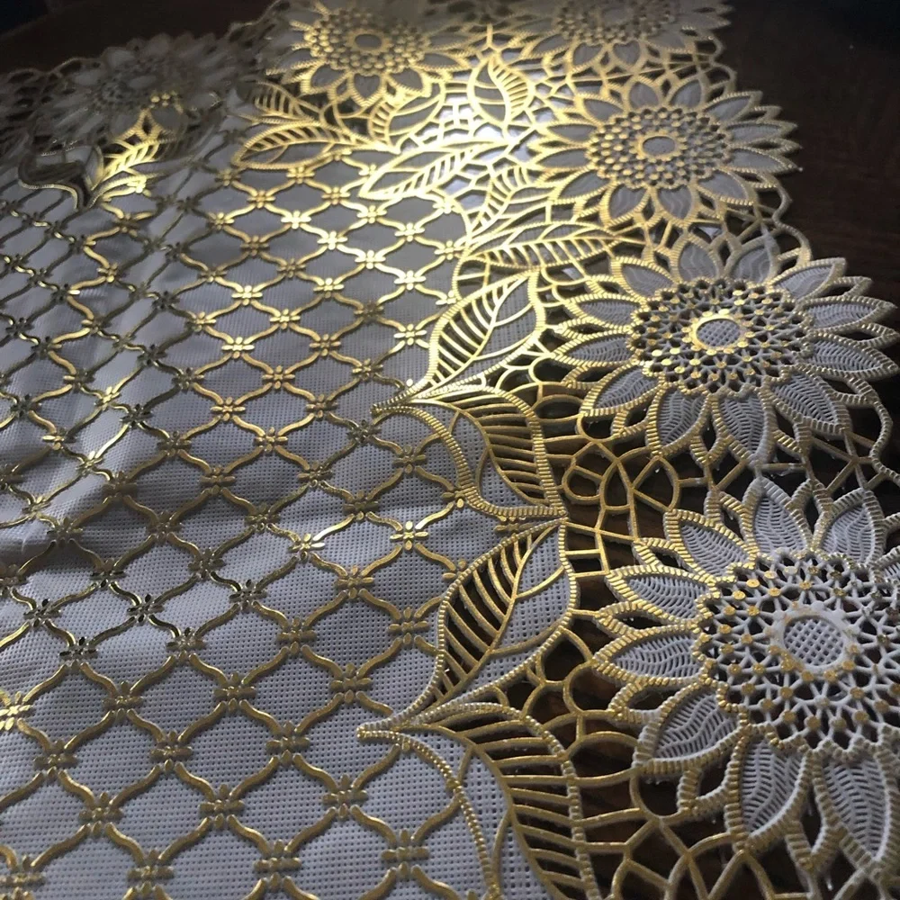 Vintage Table Runner Reversible & Wipeable